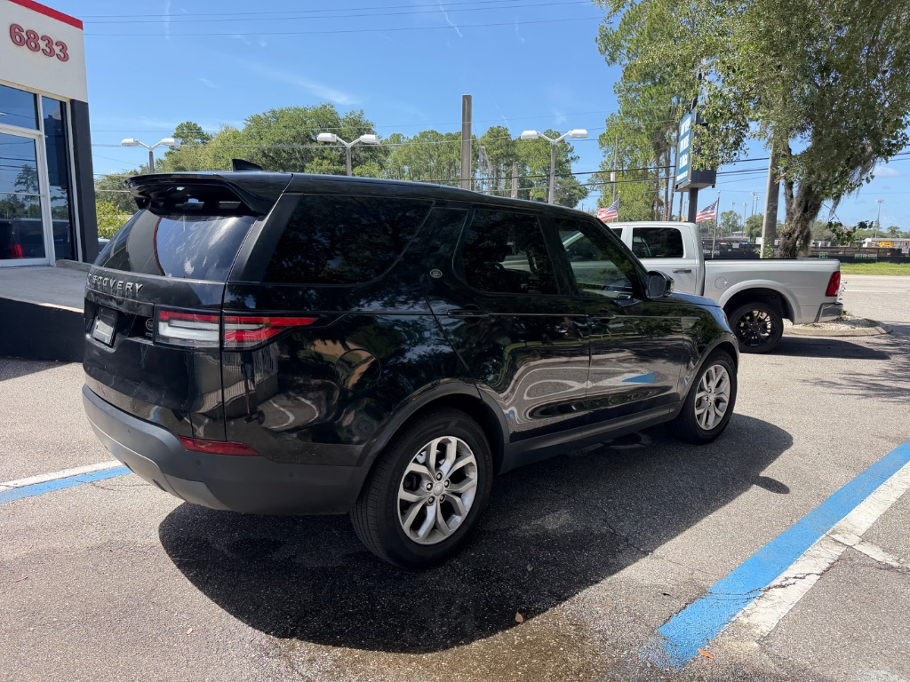 2020 Land Rover Discovery - $16,999